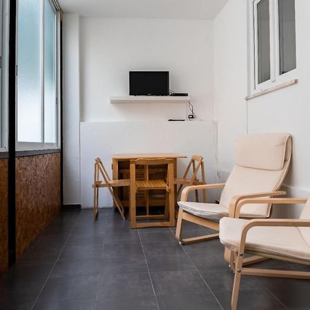 Entrecampos - Two Bedroom Apartment With Terrace Lisbona Esterno foto